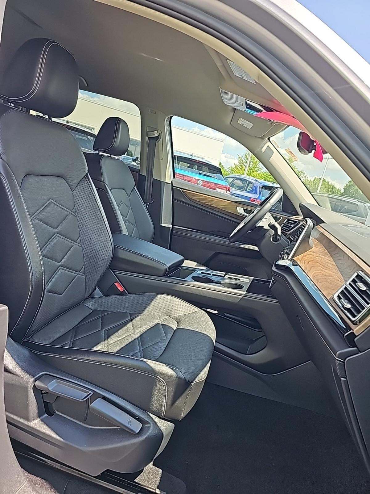 2024 Volkswagen Atlas 2.0T SE FWD