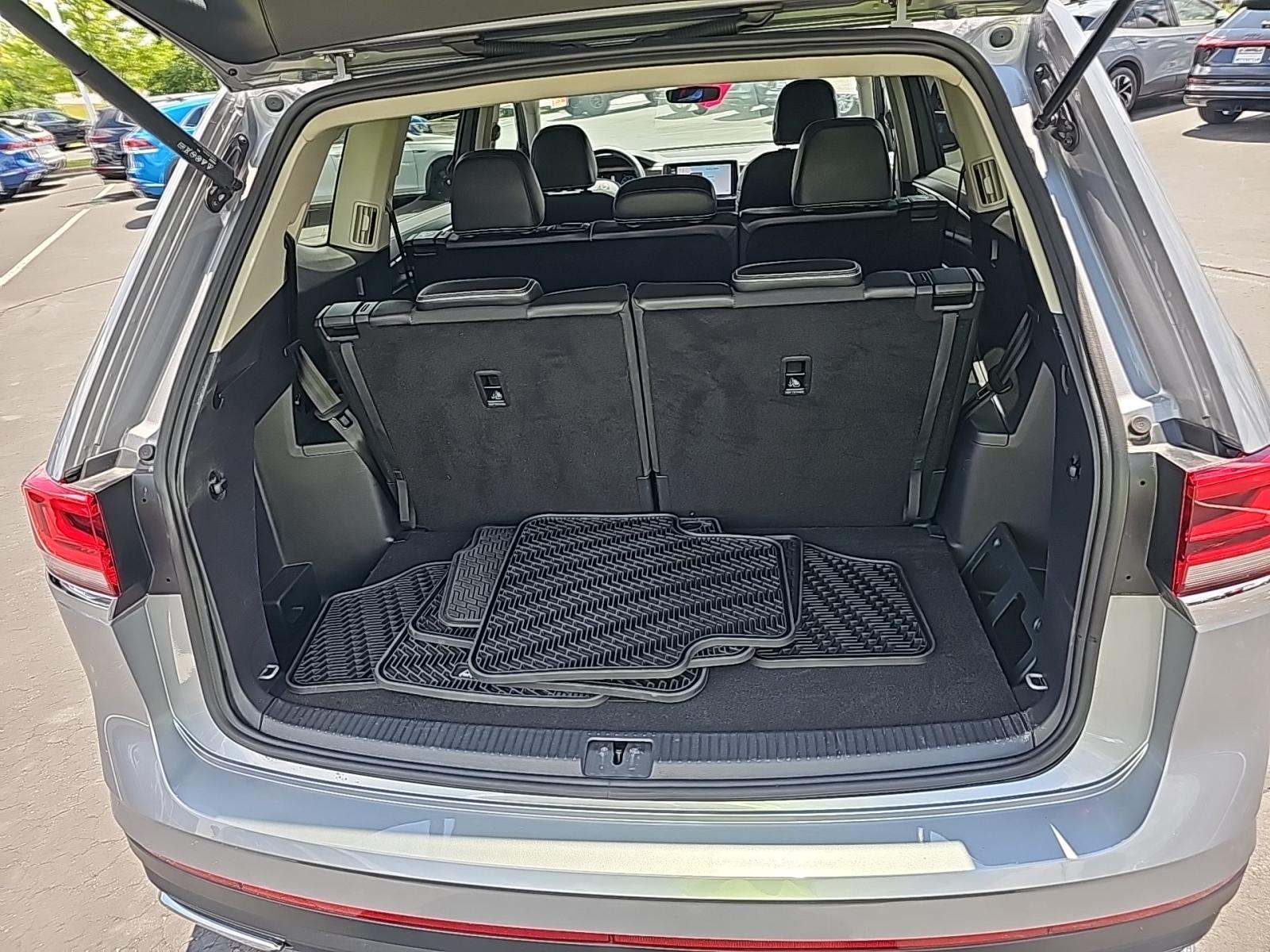 2024 Volkswagen Atlas 2.0T SE FWD