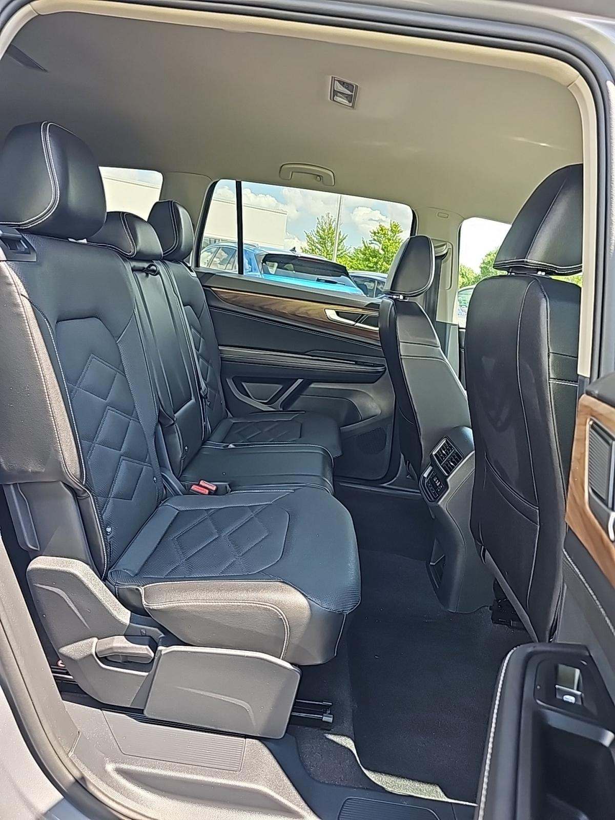 2024 Volkswagen Atlas 2.0T SE FWD