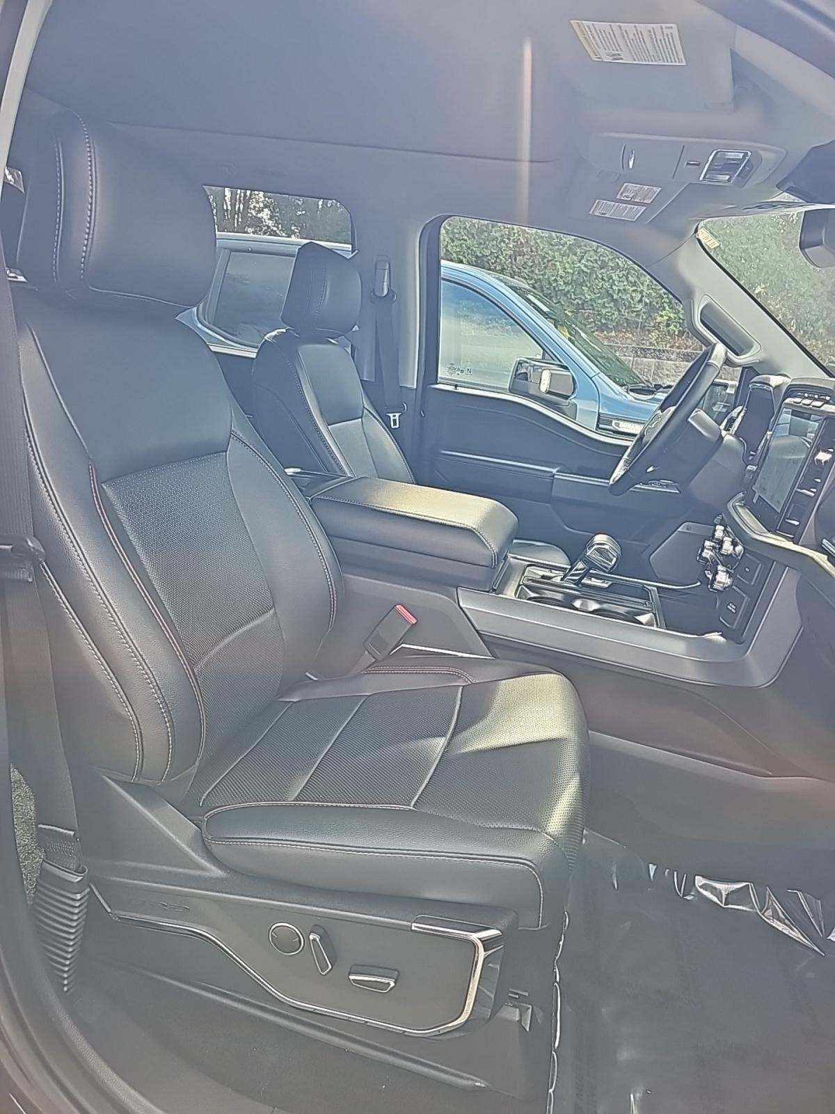 2023 Ford F-150 Lariat AWD