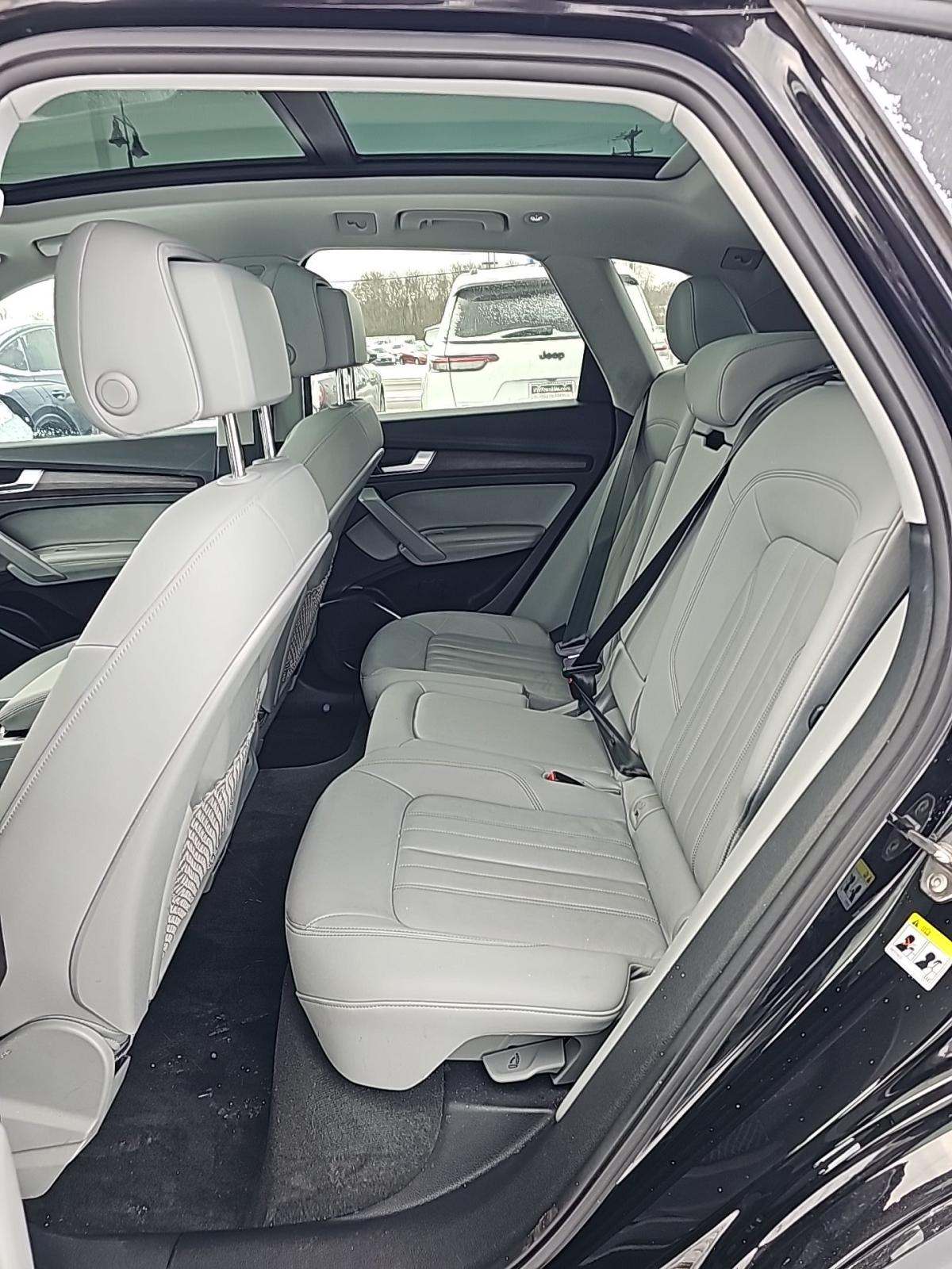 2022 Audi Q5 S line Premium Plus AWD