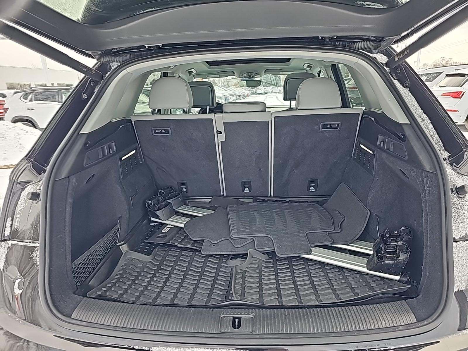 2022 Audi Q5 S line Premium Plus AWD