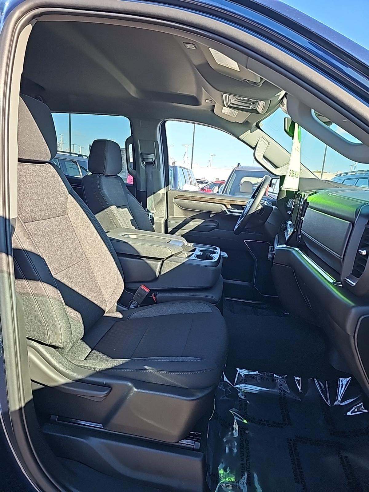 2023 Chevrolet Silverado 1500 LT AWD