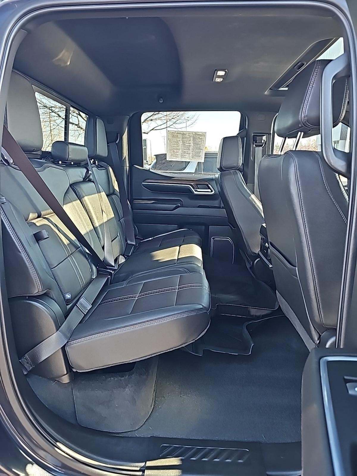 2022 Chevrolet Silverado 1500 High Country AWD