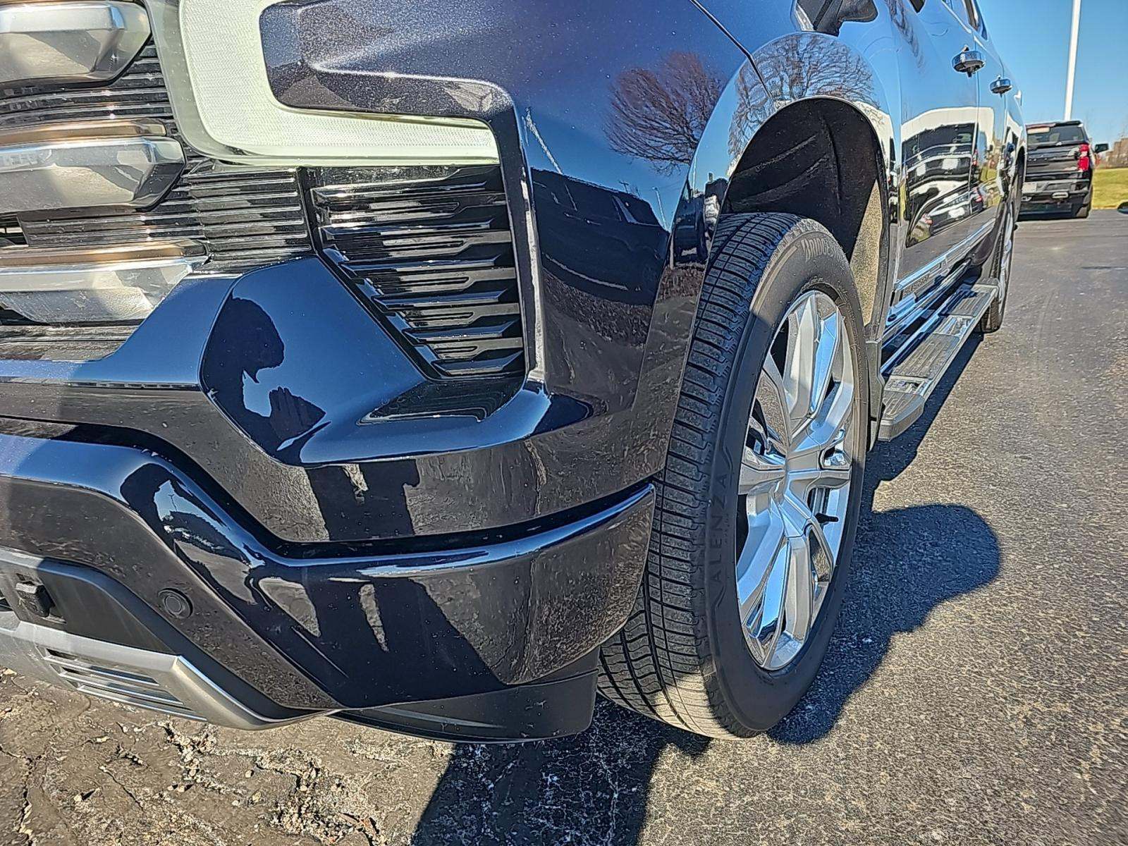 2022 Chevrolet Silverado 1500 High Country AWD