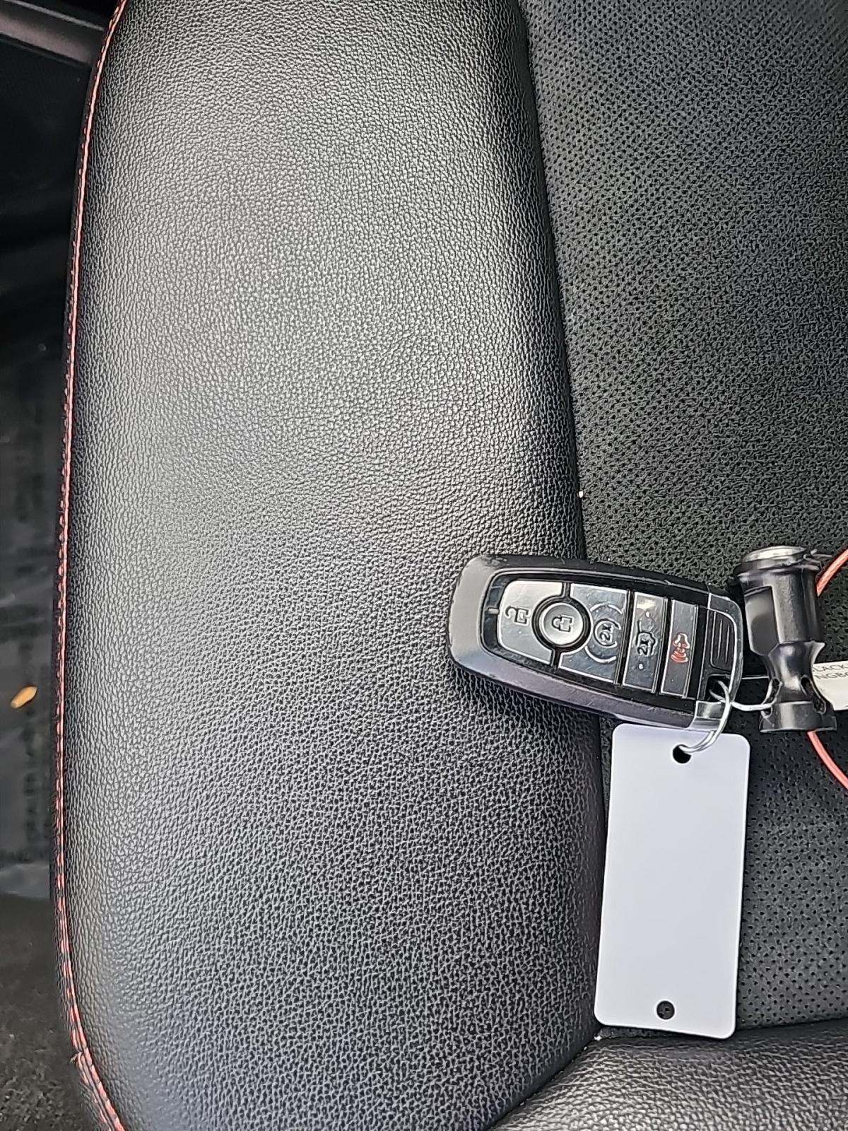 2022 Ford Explorer ST-Line AWD