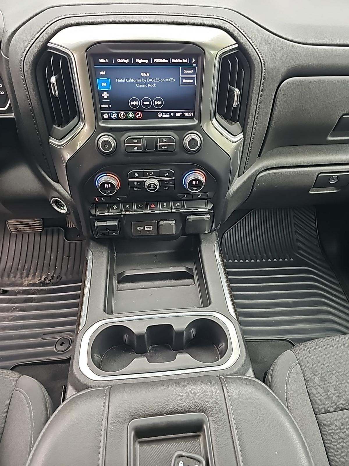 2022 Chevrolet Silverado 1500 RST AWD