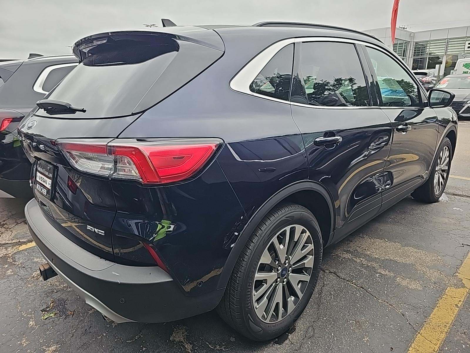 2021 Ford Escape Titanium AWD