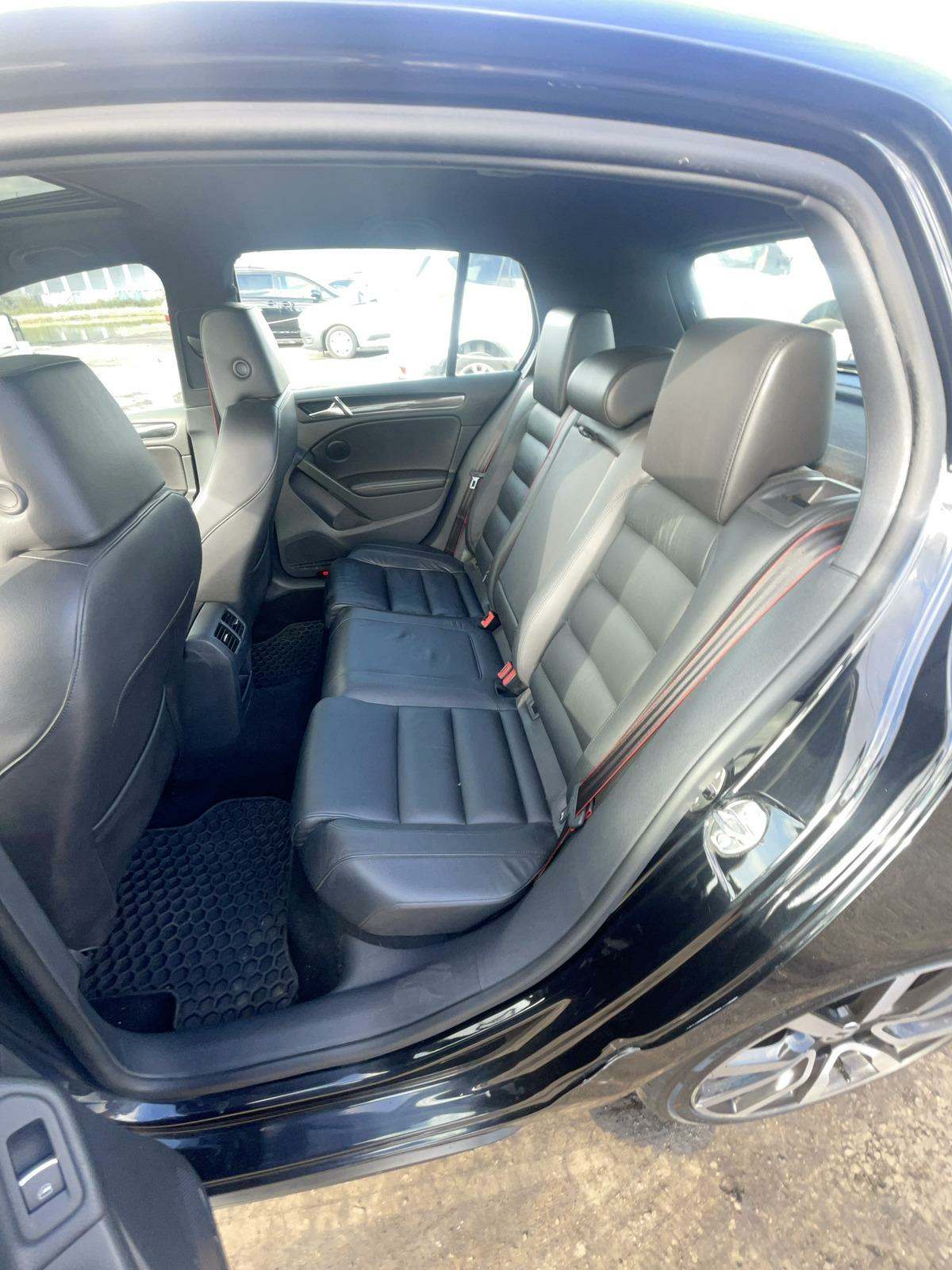 2014 Volkswagen Golf Wolfsburg FWD