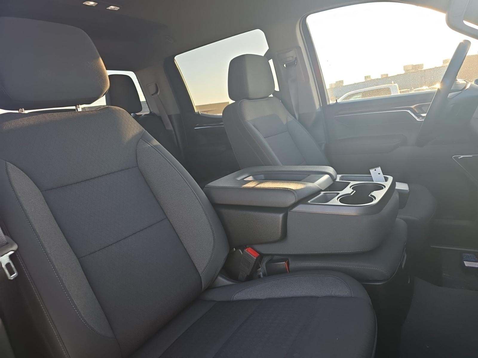 2023 Chevrolet Silverado 1500 LT AWD