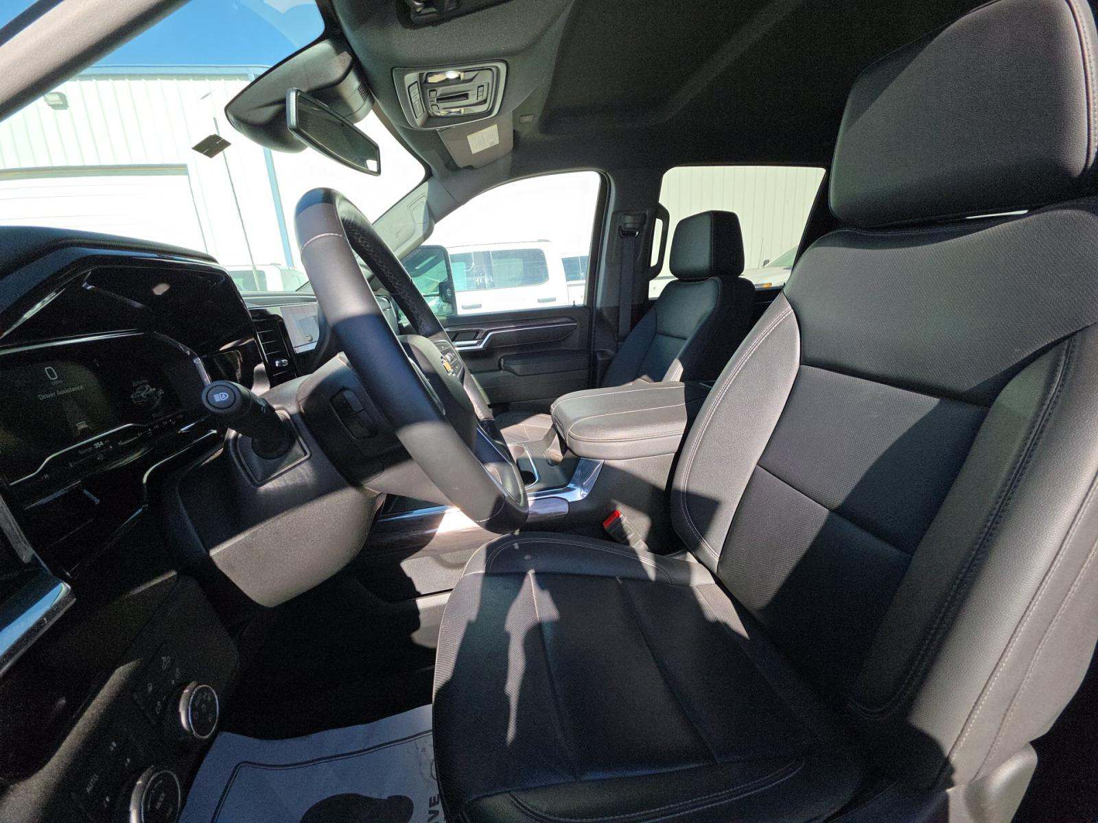 2025 Chevrolet Silverado 2500HD LTZ AWD