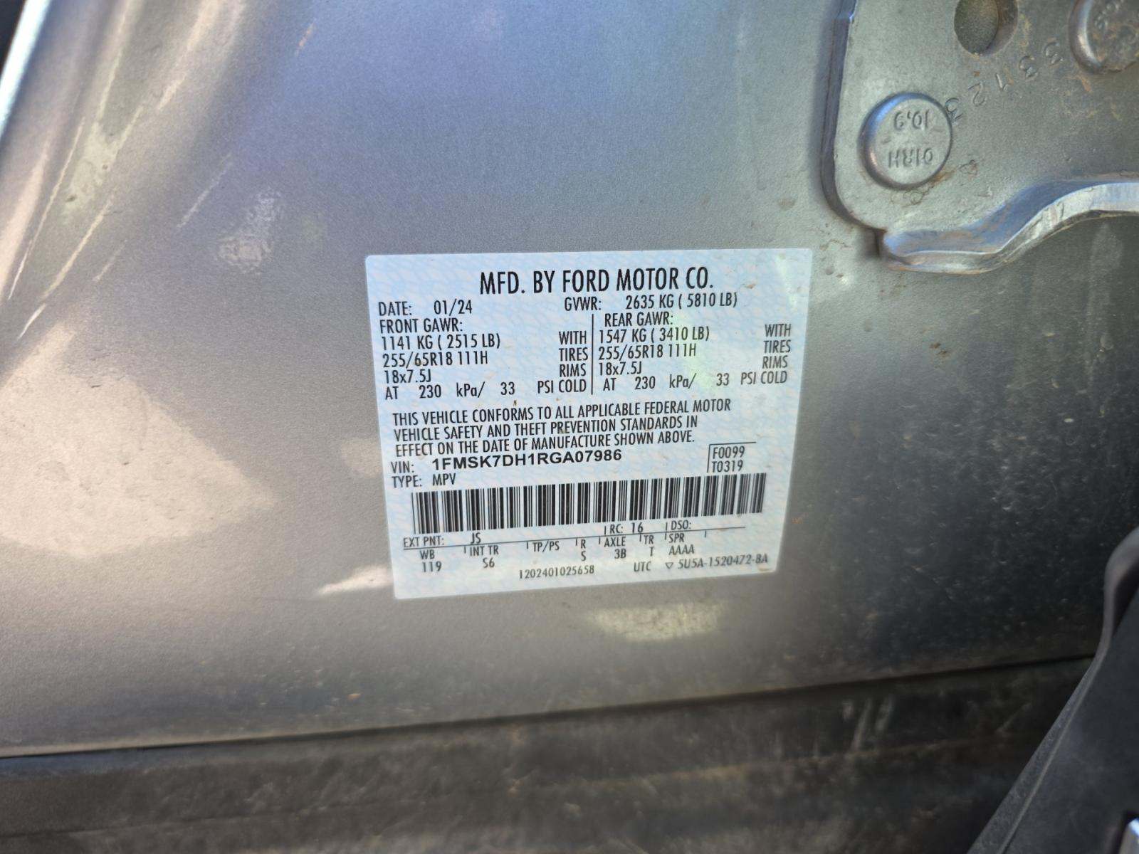 2024 Ford Explorer XLT RWD