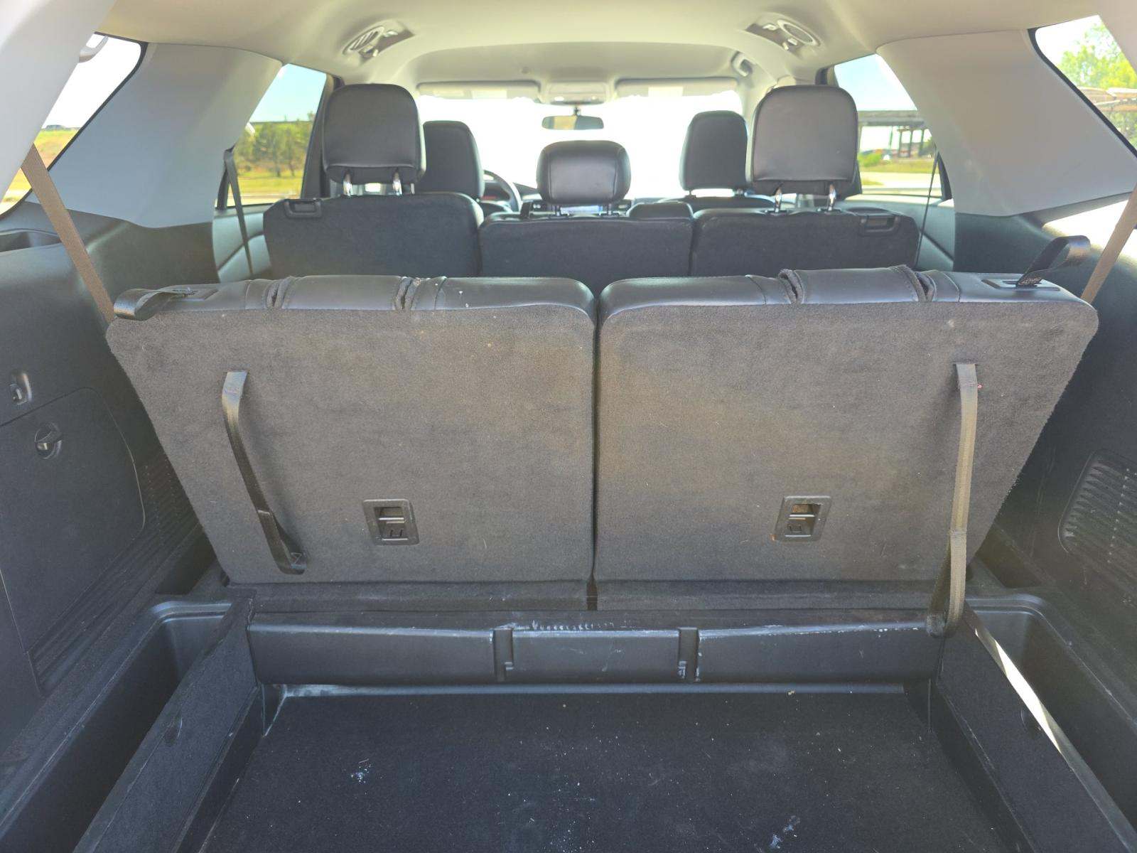 2024 Ford Explorer XLT RWD