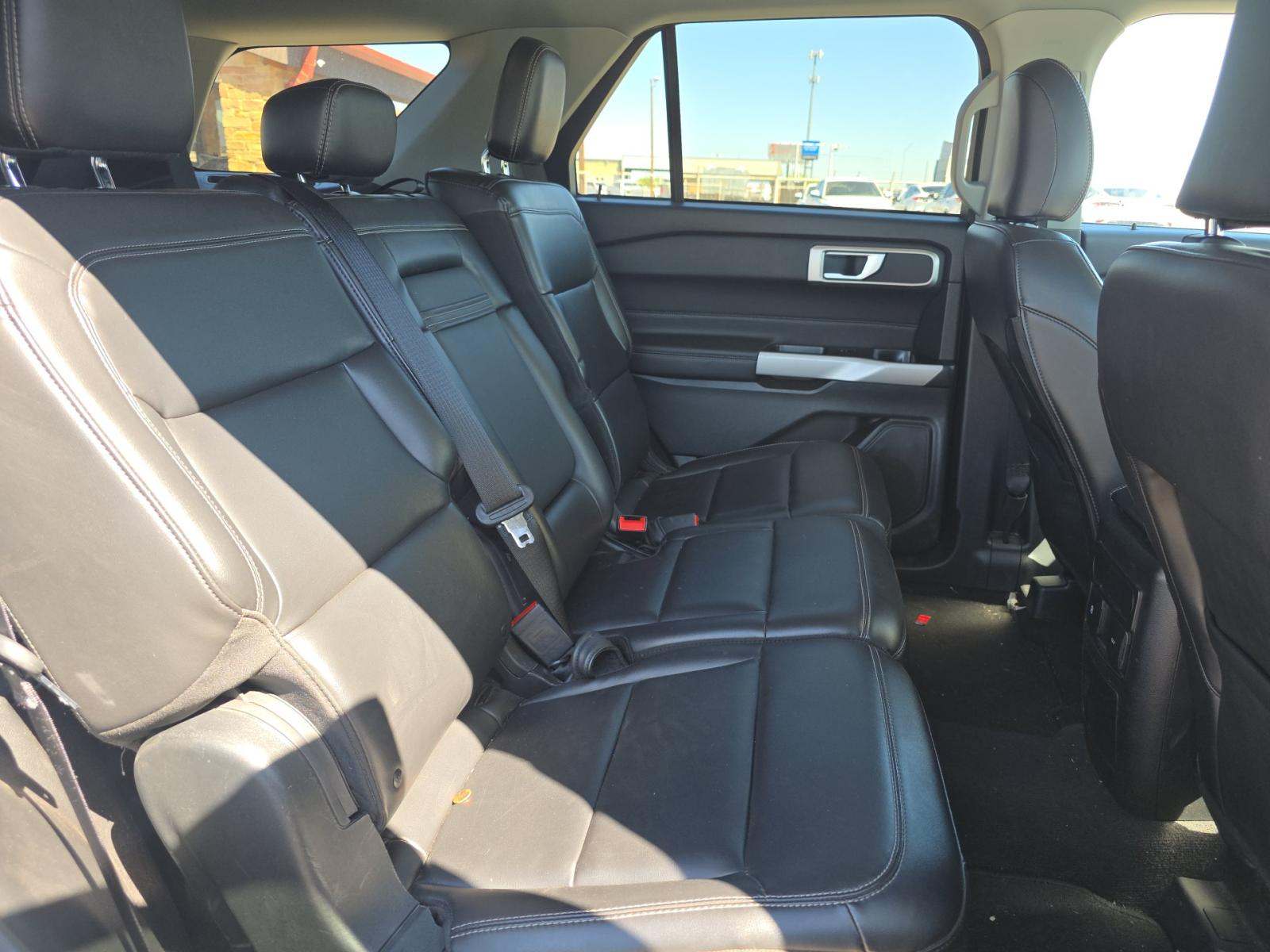 2024 Ford Explorer XLT RWD