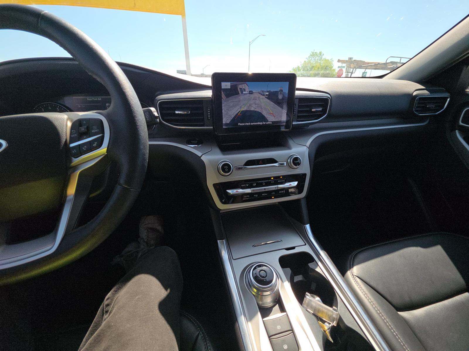 2024 Ford Explorer XLT RWD