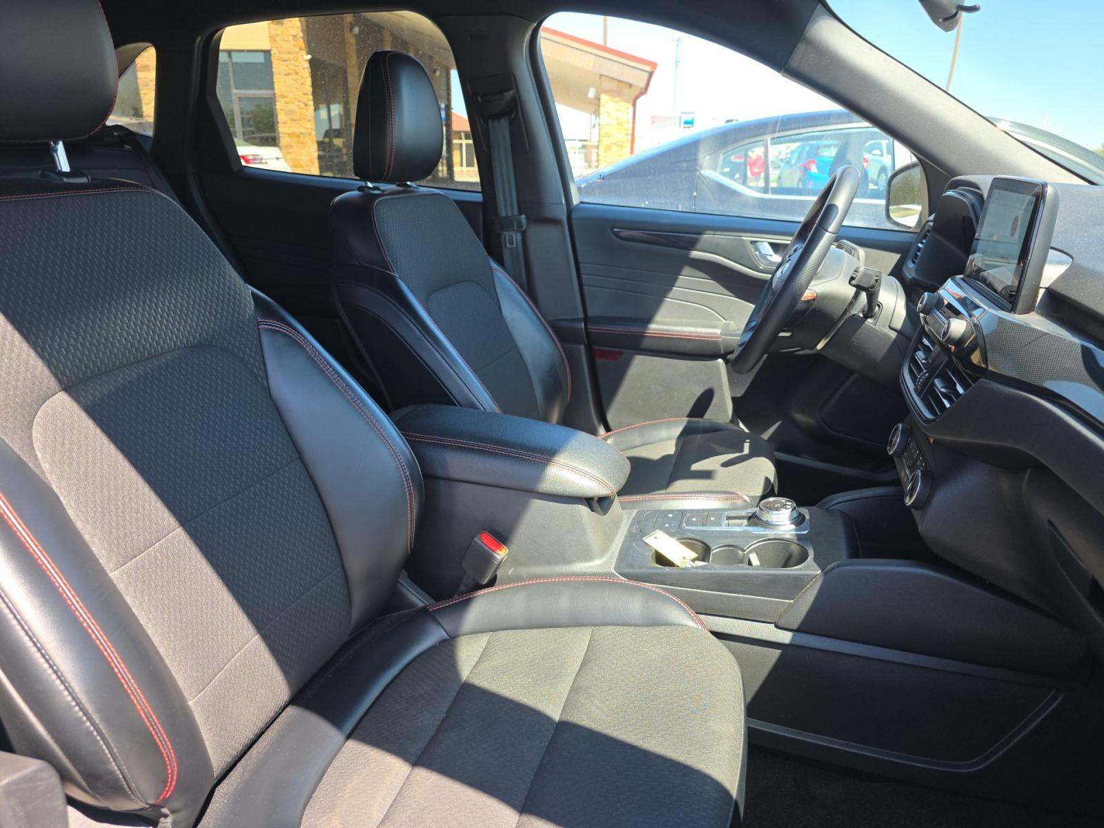 2024 Ford Escape ST-Line FWD