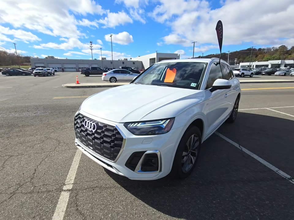 2024 Audi Q5 S line Prestige AWD
