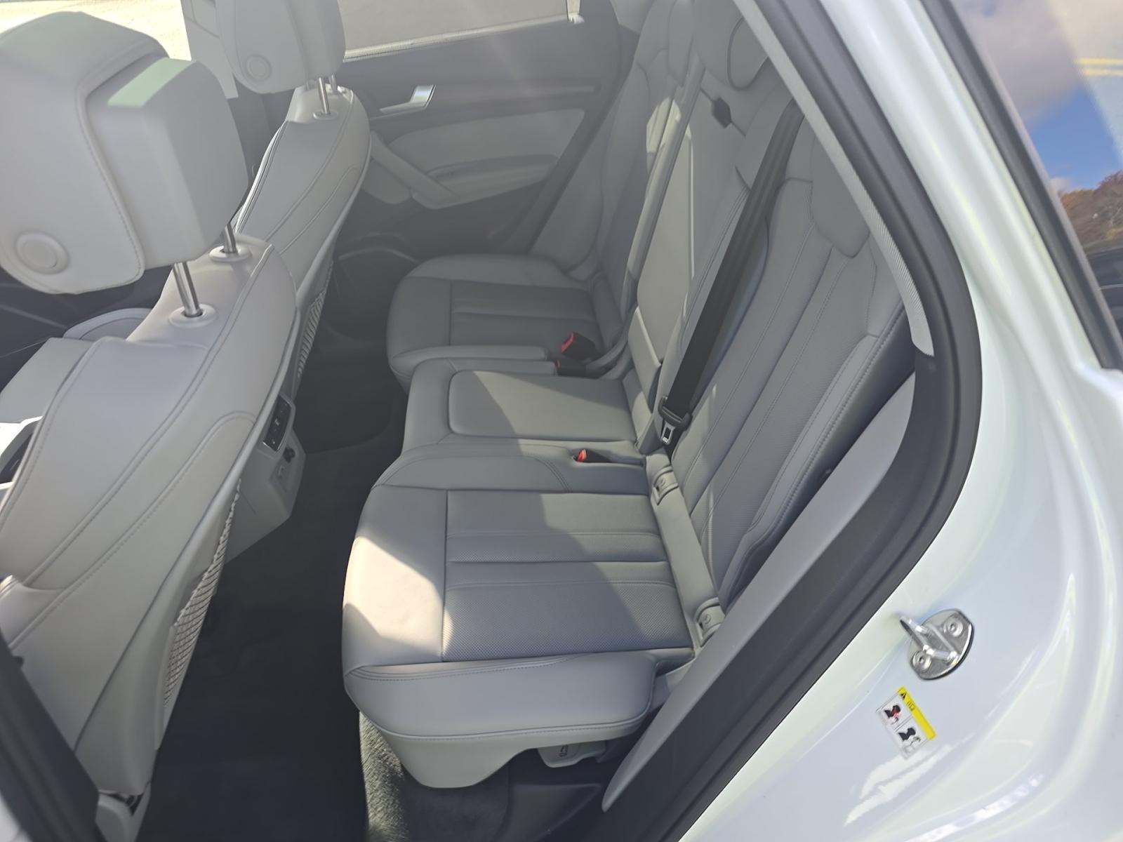 2024 Audi Q5 S line Prestige AWD