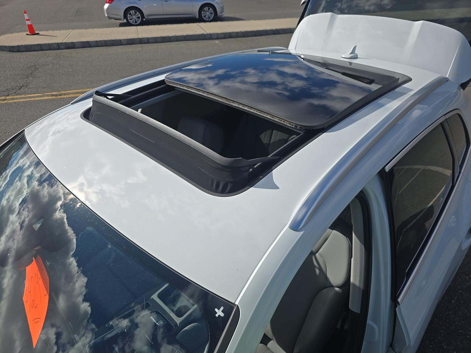 2024 Audi Q5 S line Prestige AWD