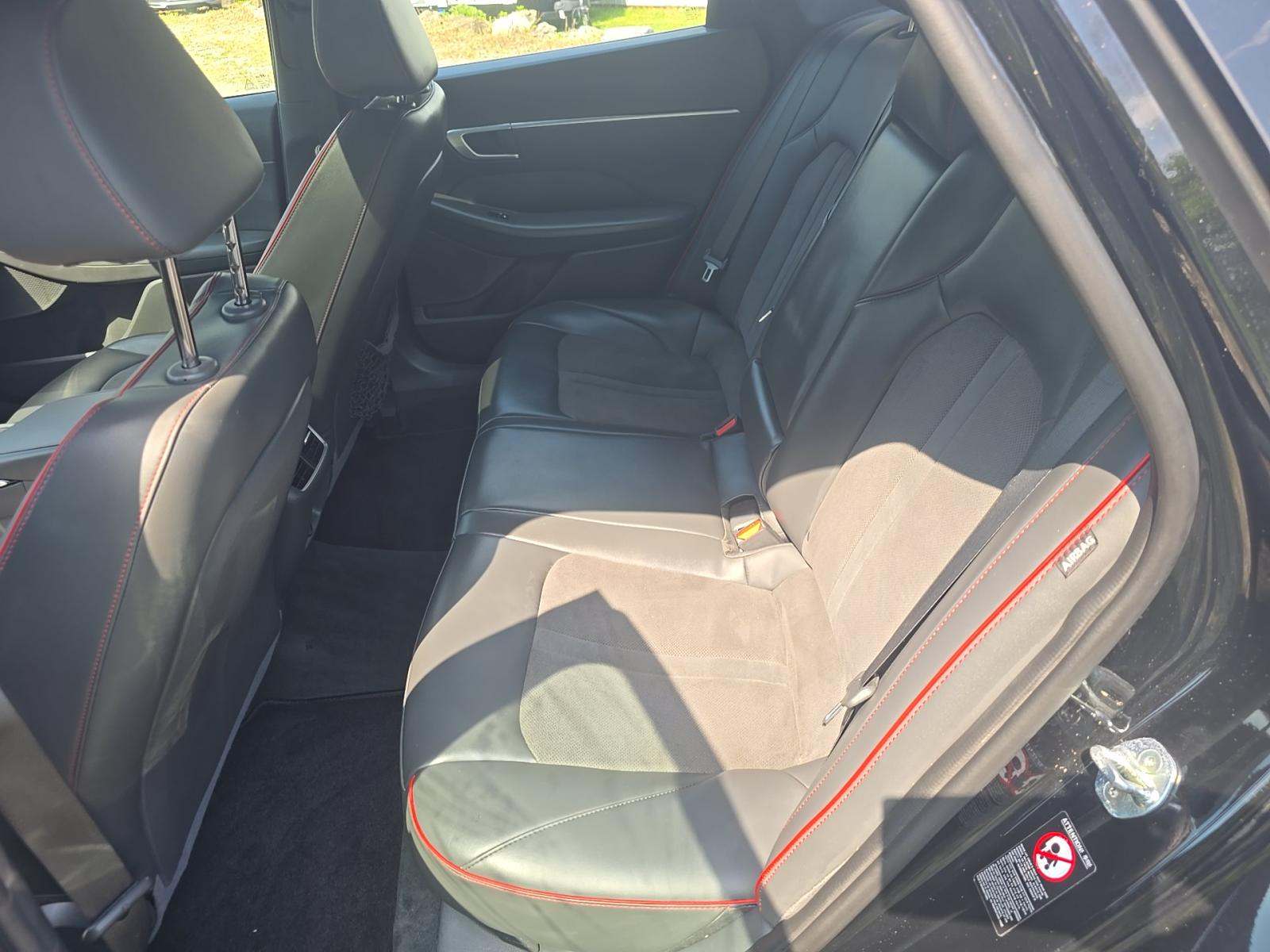 HYUNDAI SEL PLUS - 9