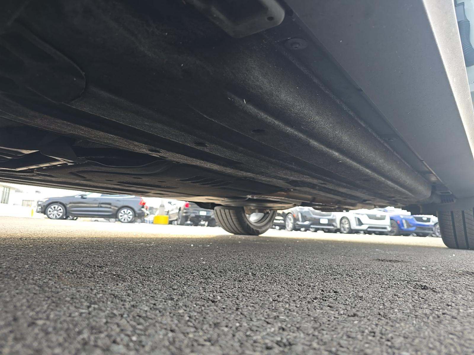 2022 Porsche Macan Base AWD