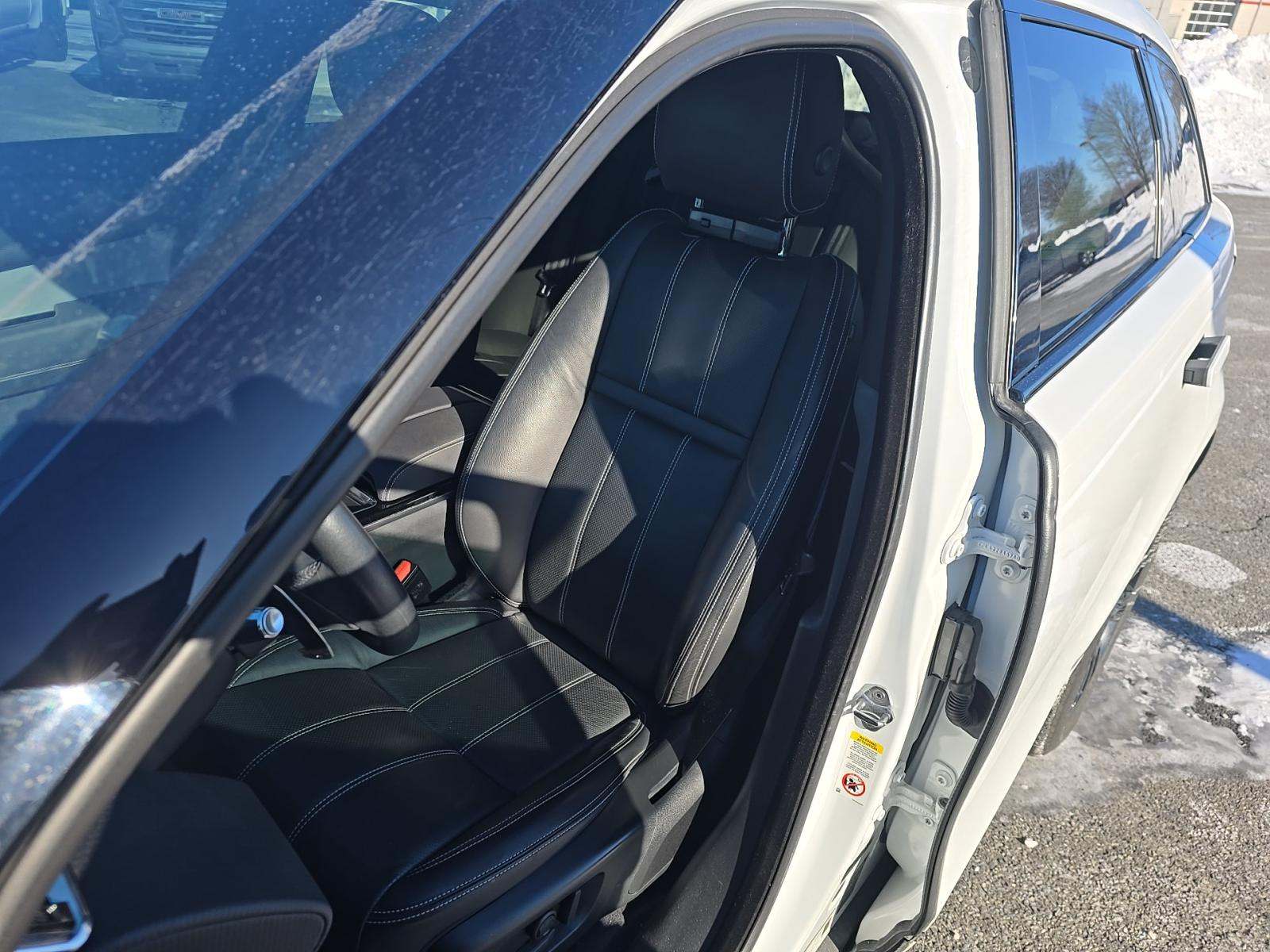 2023 Land Rover Range Rover Velar R-Dynamic S AWD