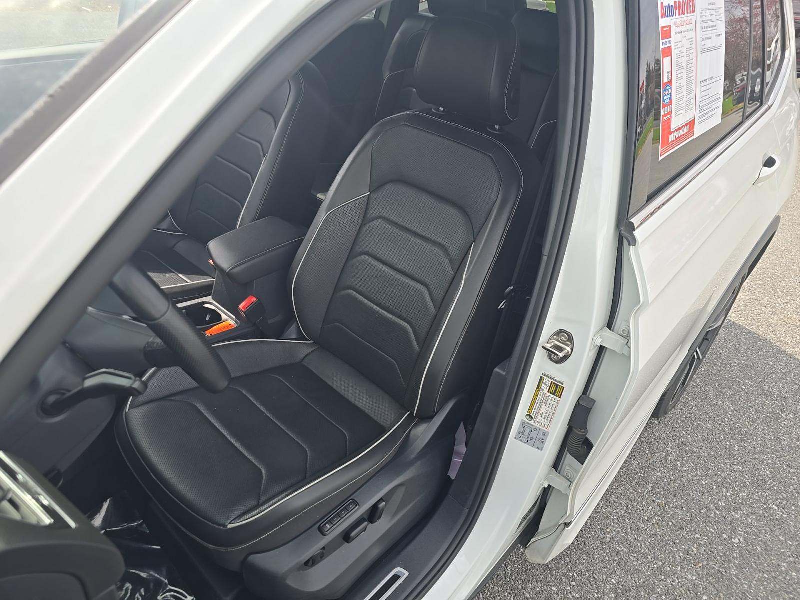 2022 Volkswagen Tiguan 2.0T SEL R-Line AWD