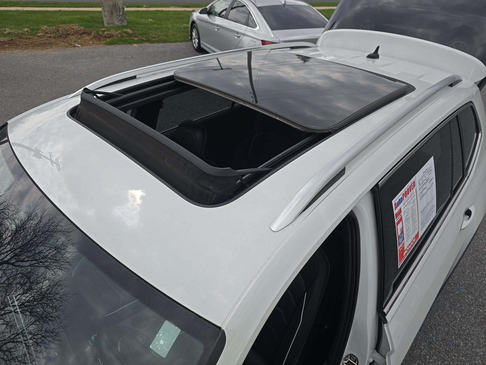 2022 Volkswagen Tiguan 2.0T SEL R-Line AWD