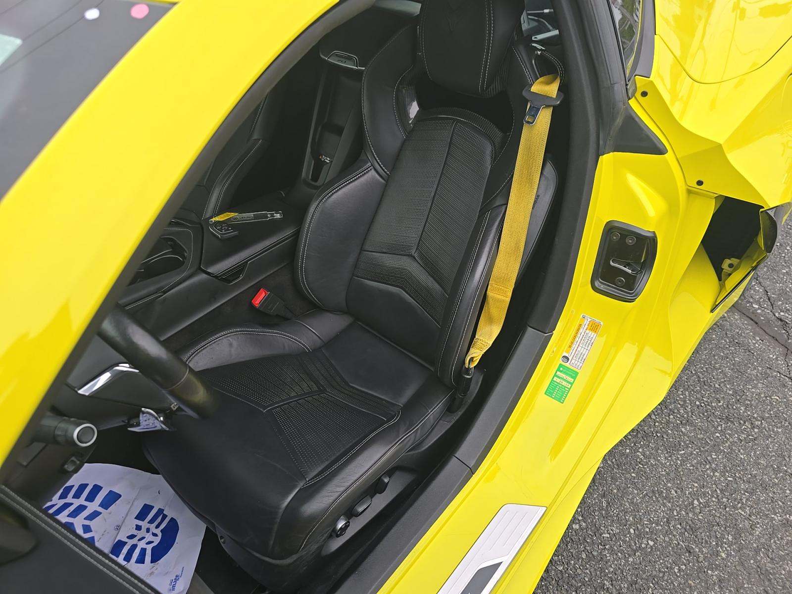 CHEVROLET CORVETTE - 2