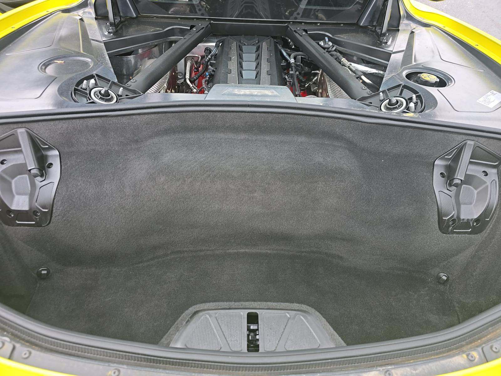 CHEVROLET CORVETTE - 9