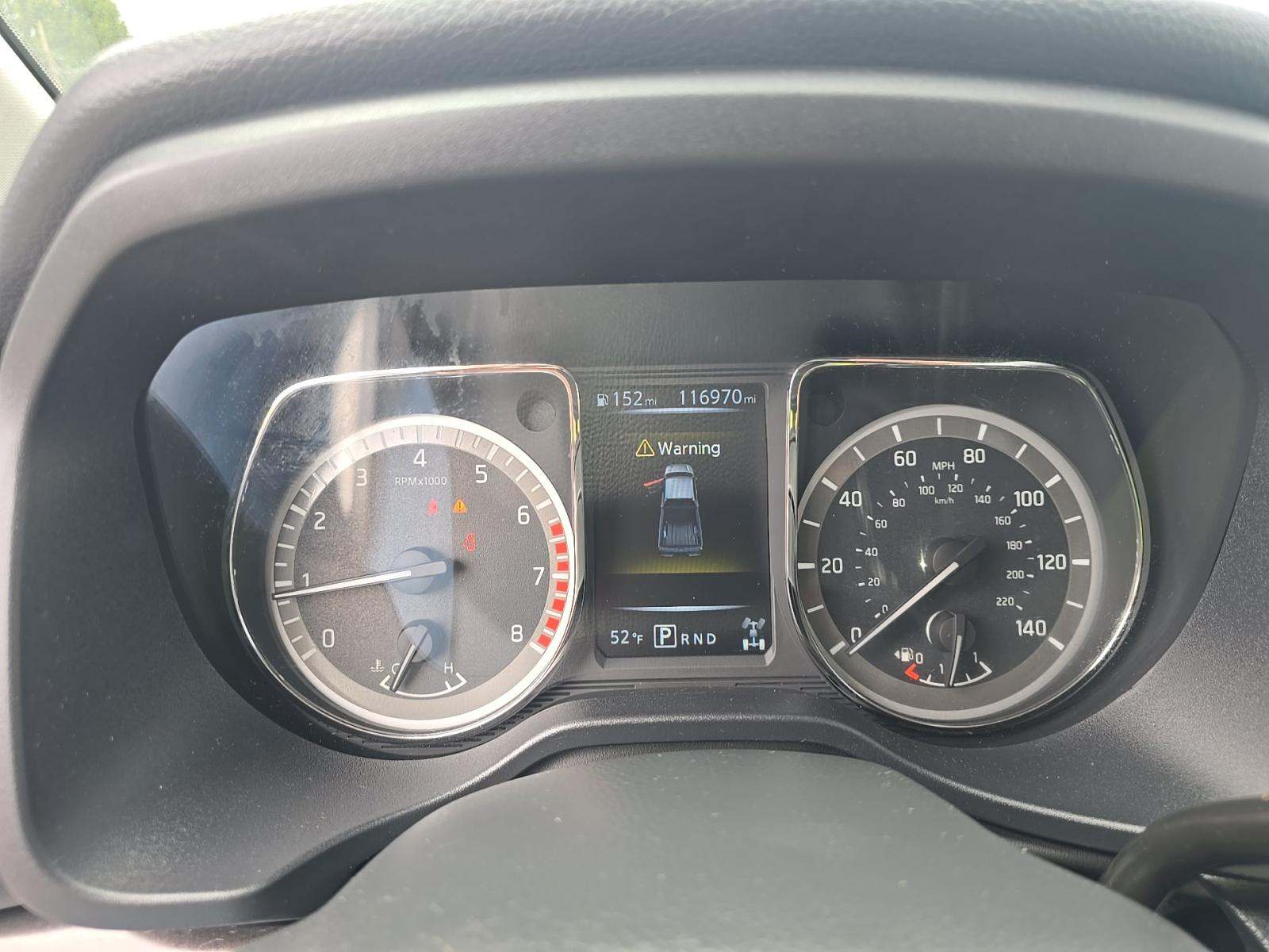 NISSAN TITAN - 5