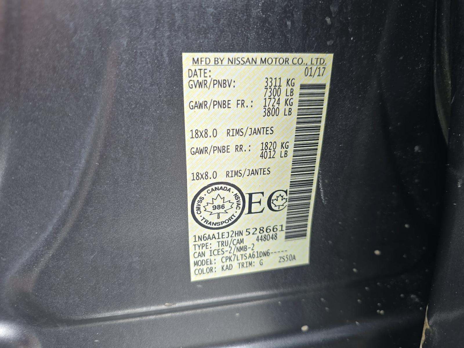 NISSAN TITAN - 1