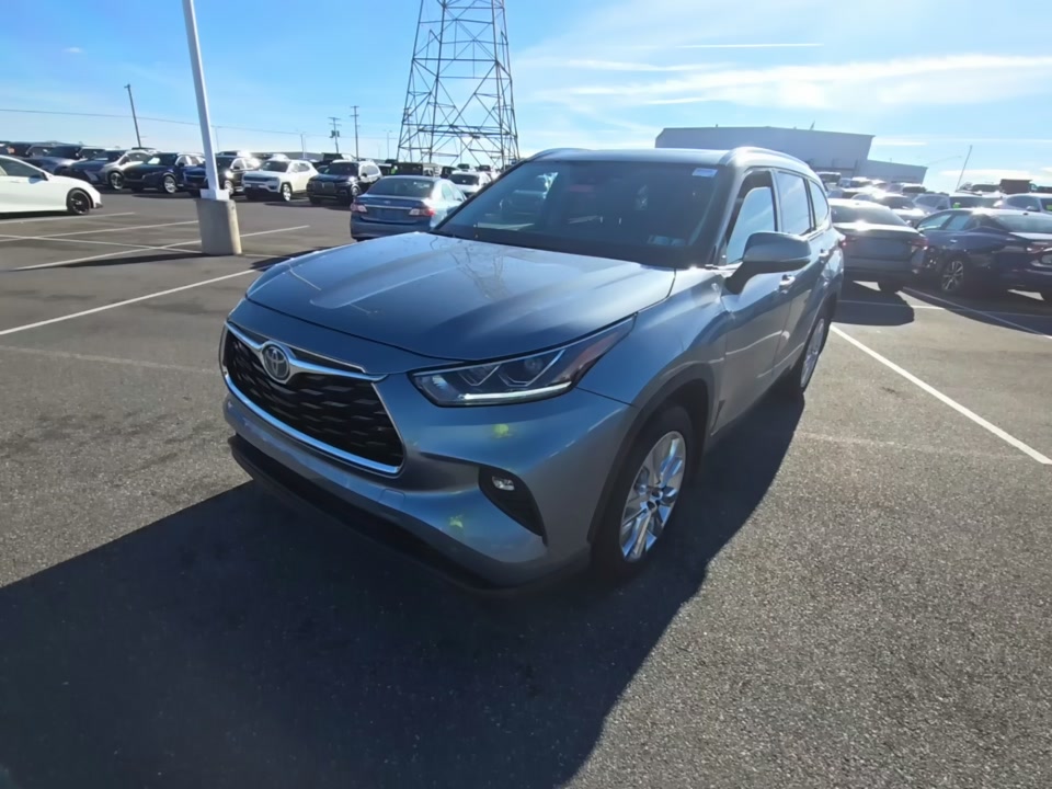 2023 Toyota Highlander Hybrid Limited AWD