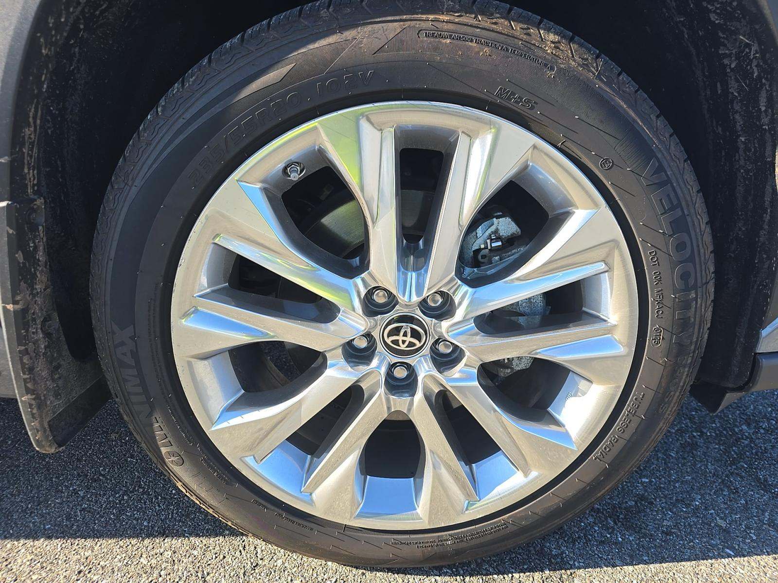 2023 Toyota Highlander Hybrid Limited AWD