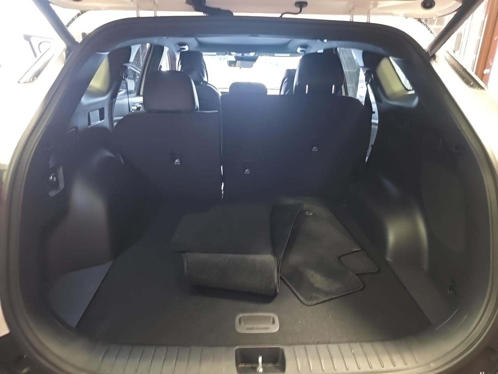 2025 Kia Sportage X-Pro AWD