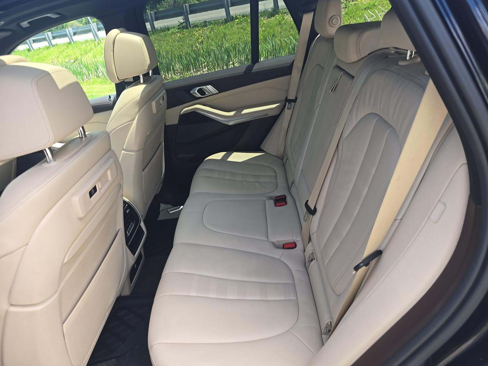 2019 BMW X5 xDrive50i AWD
