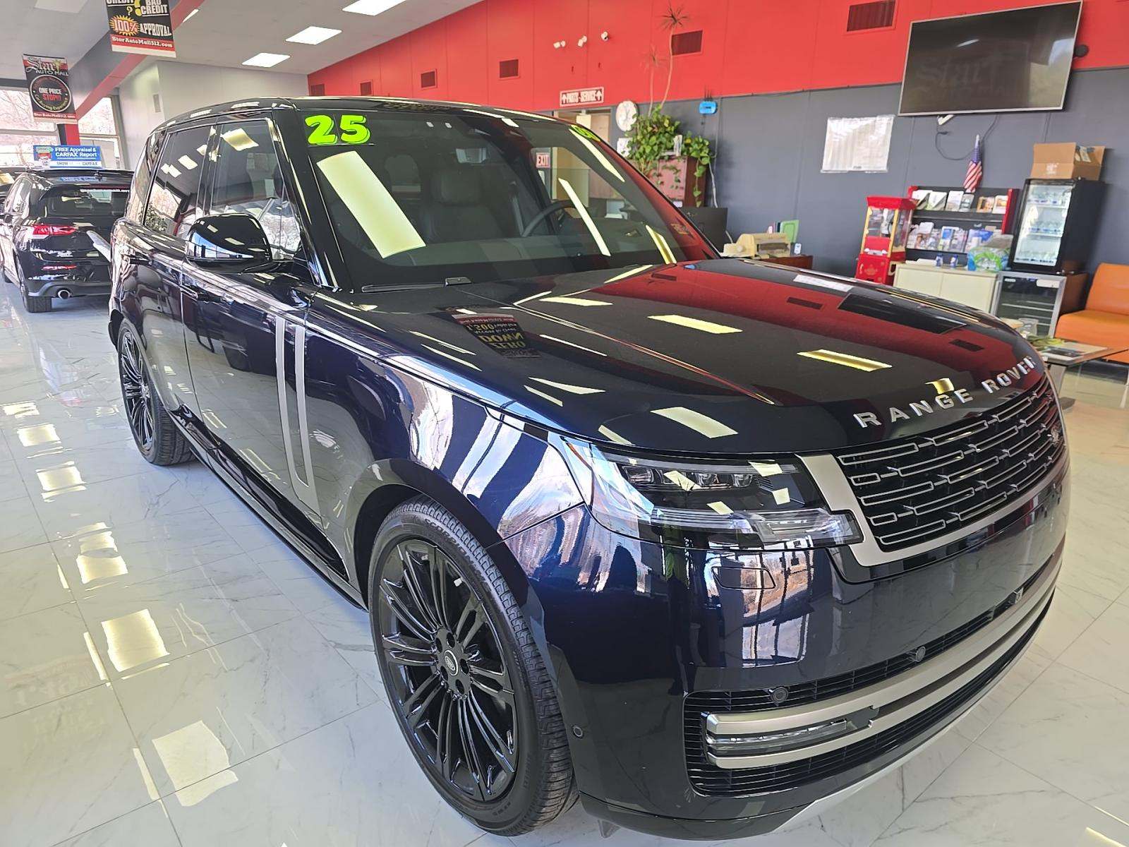 2025 Land Rover Range Rover SE AWD