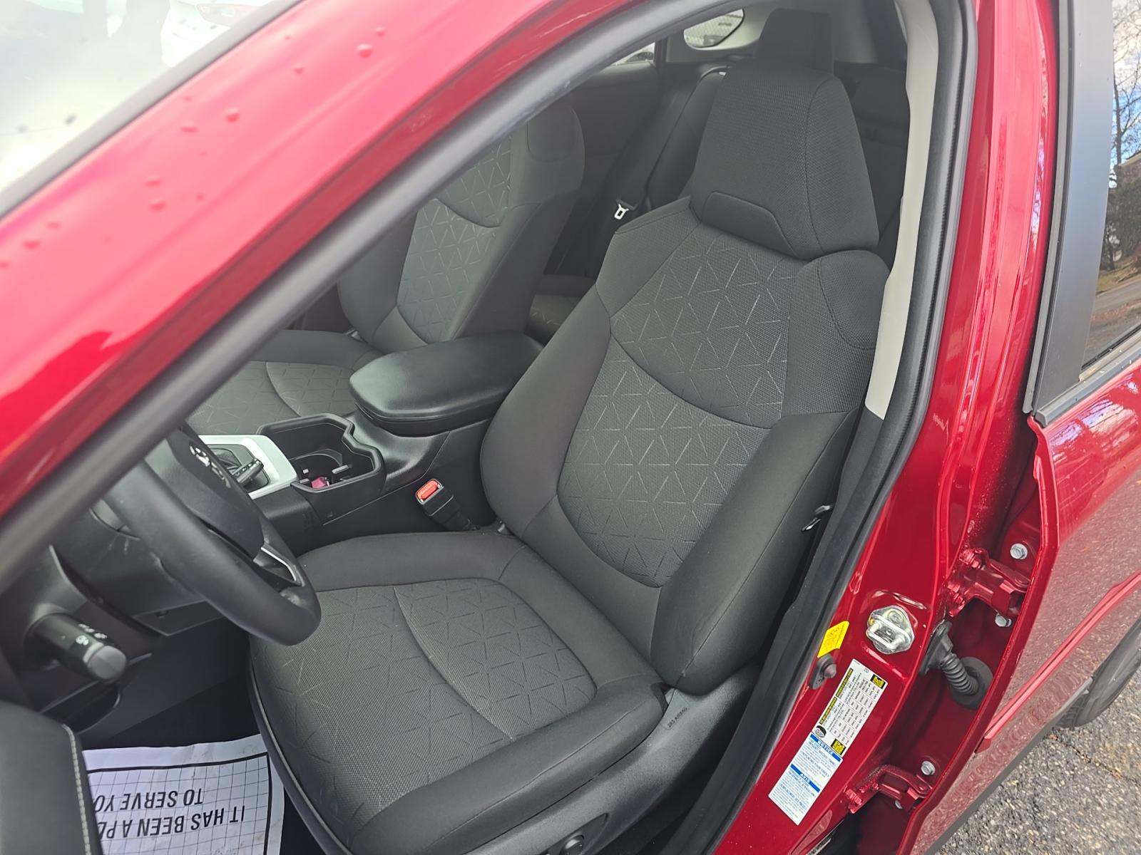 2022 Toyota RAV4 XLE AWD