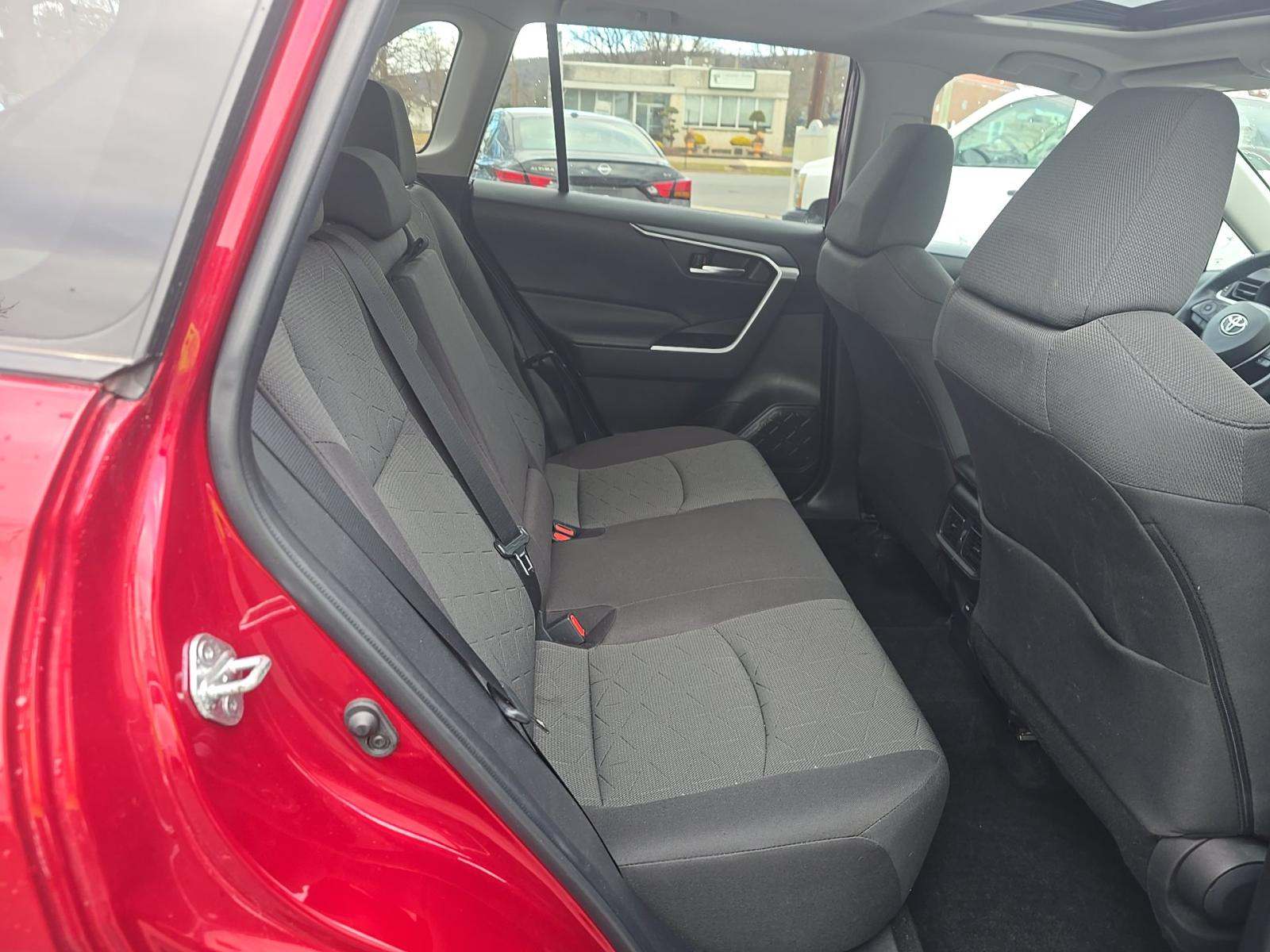 2022 Toyota RAV4 XLE AWD