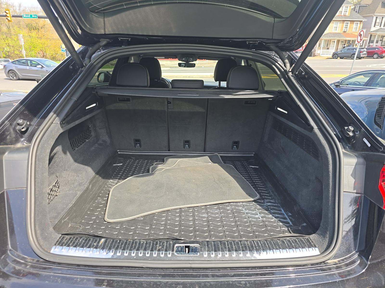 2019 Audi Q8 Premium Plus AWD