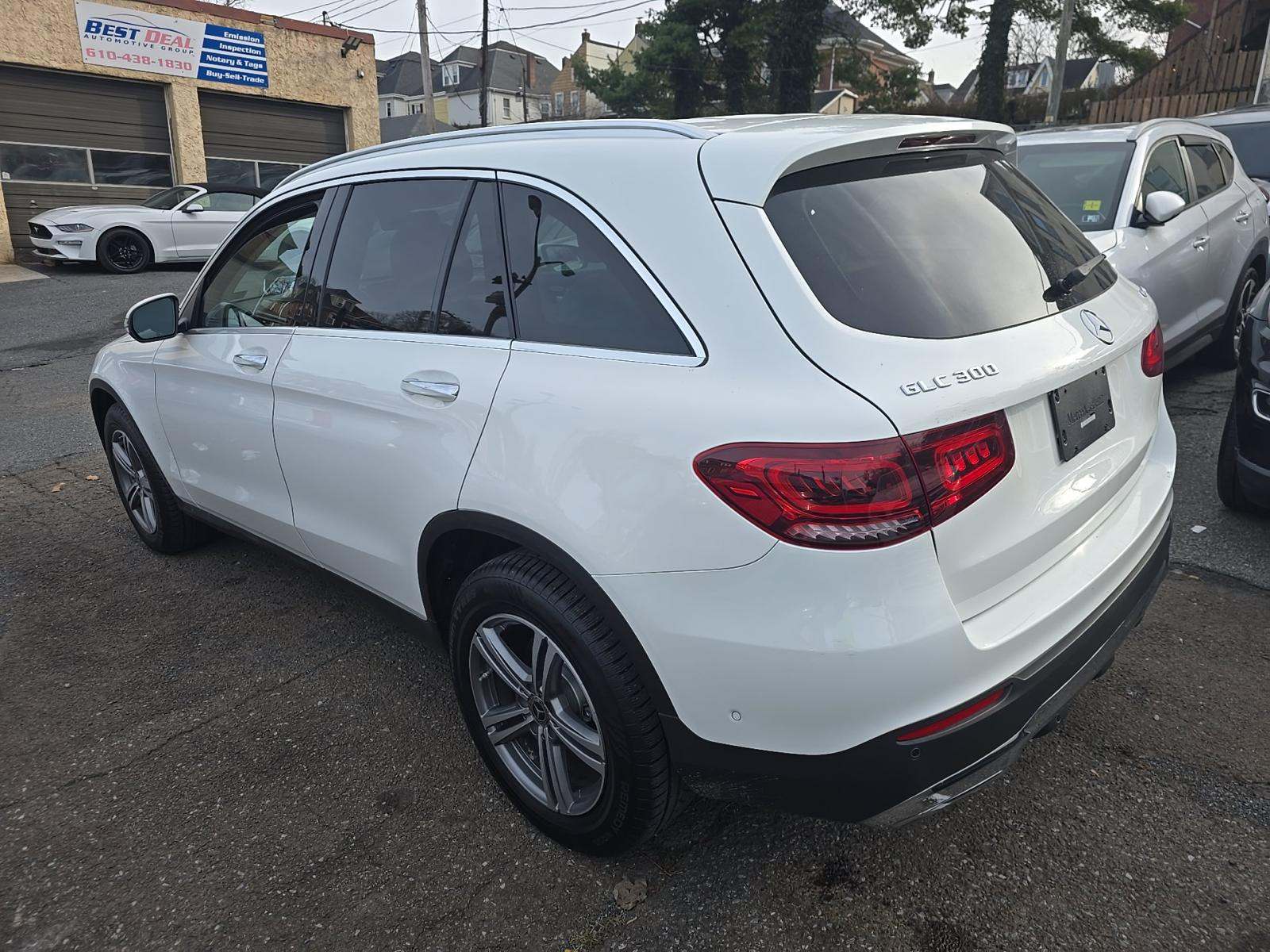 2021 Mercedes-Benz GLC GLC 300 AWD