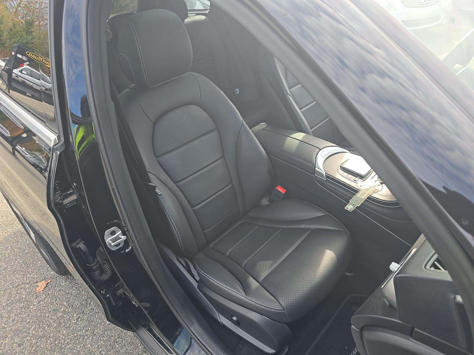 2022 Mercedes-Benz GLC GLC 300 AWD