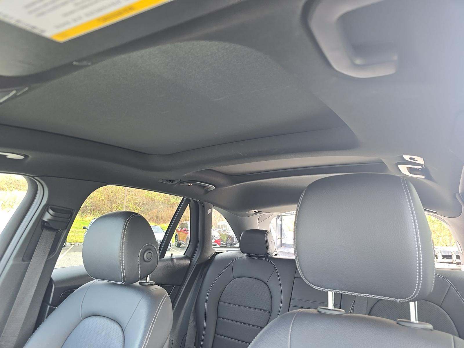 2022 Mercedes-Benz GLC GLC 300 AWD