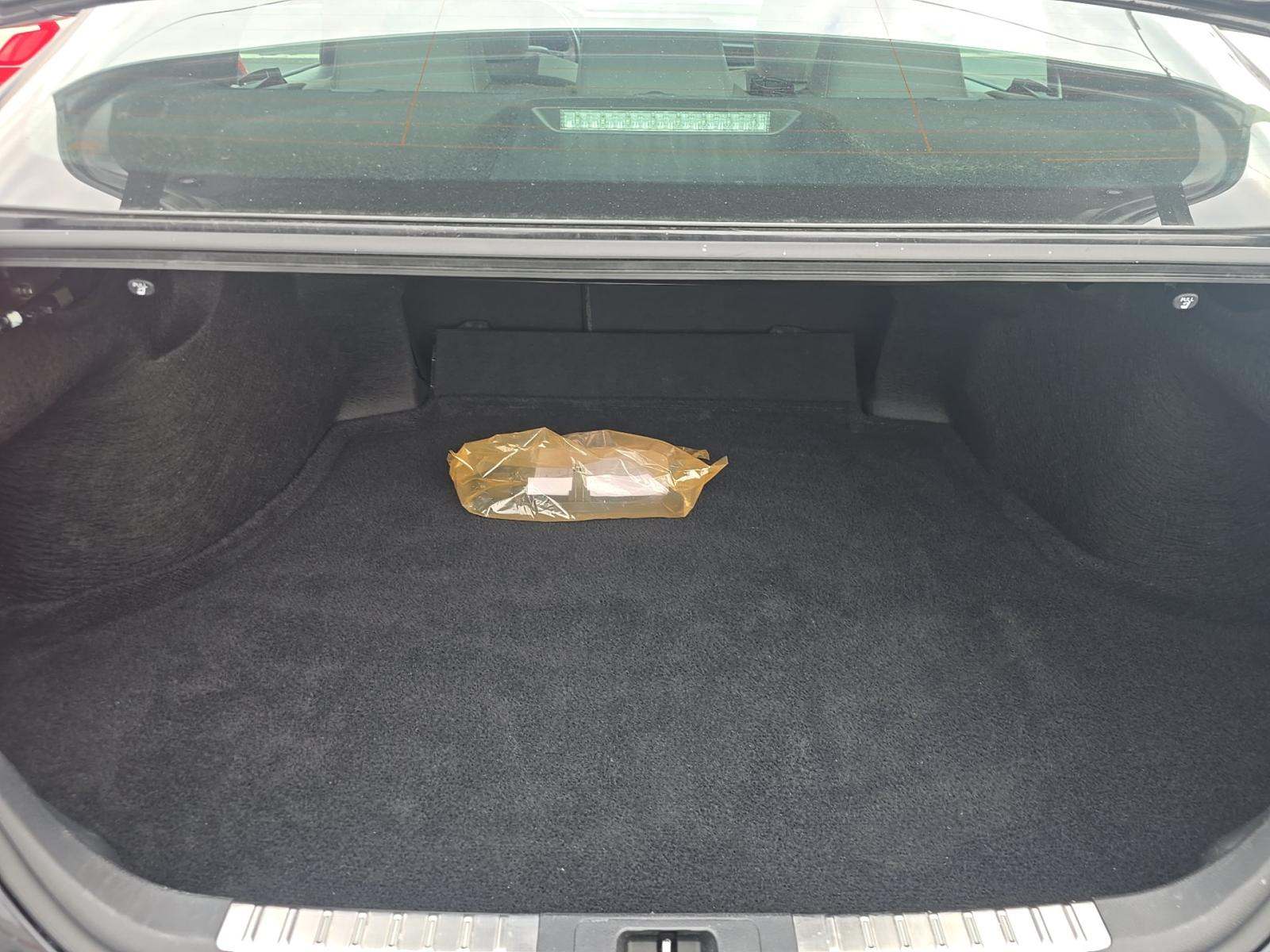 2025 Toyota Camry SE FWD