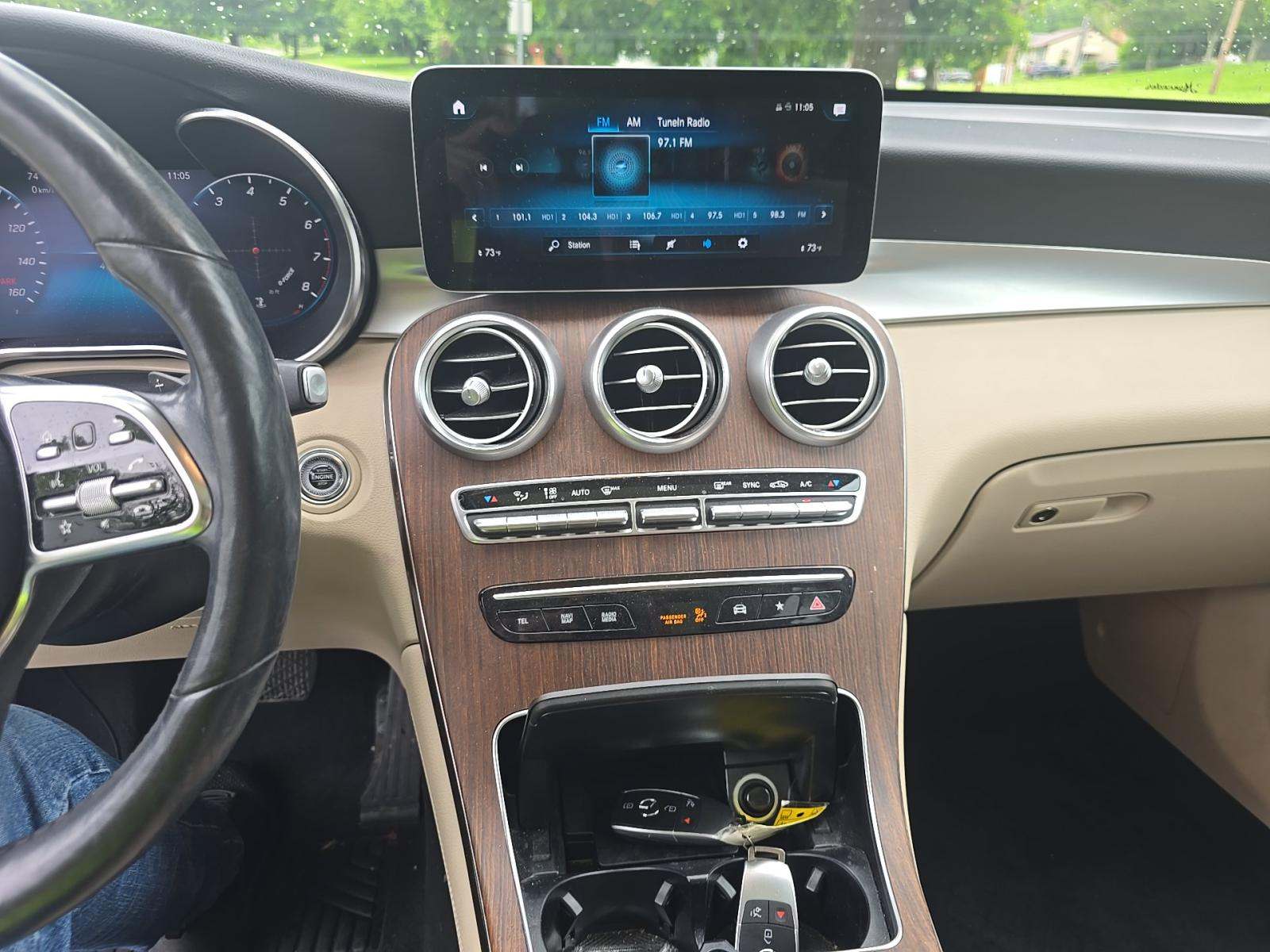 2021 Mercedes-Benz GLC GLC 300 AWD