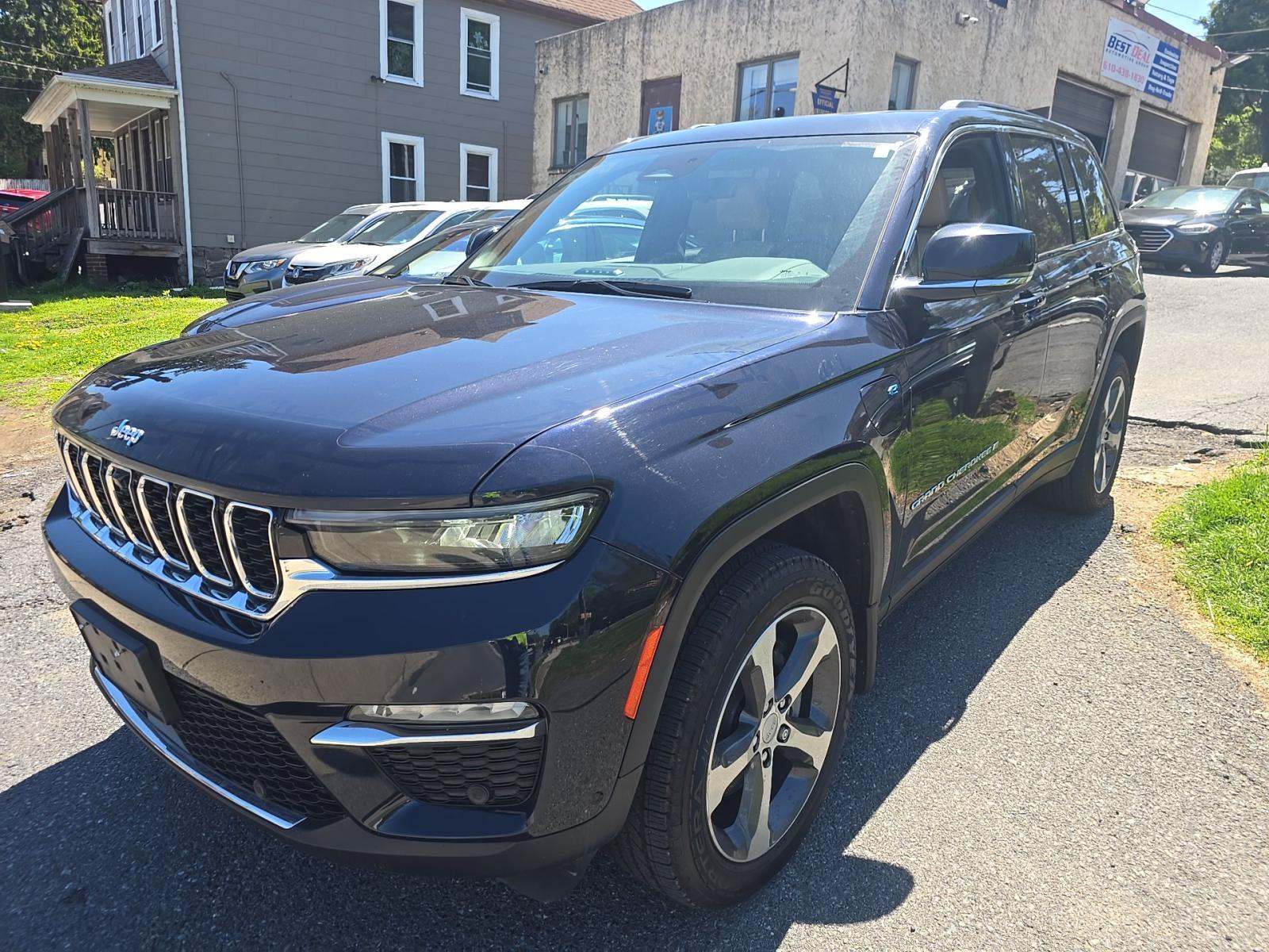 JEEP GRAND CHEROKEE - 1