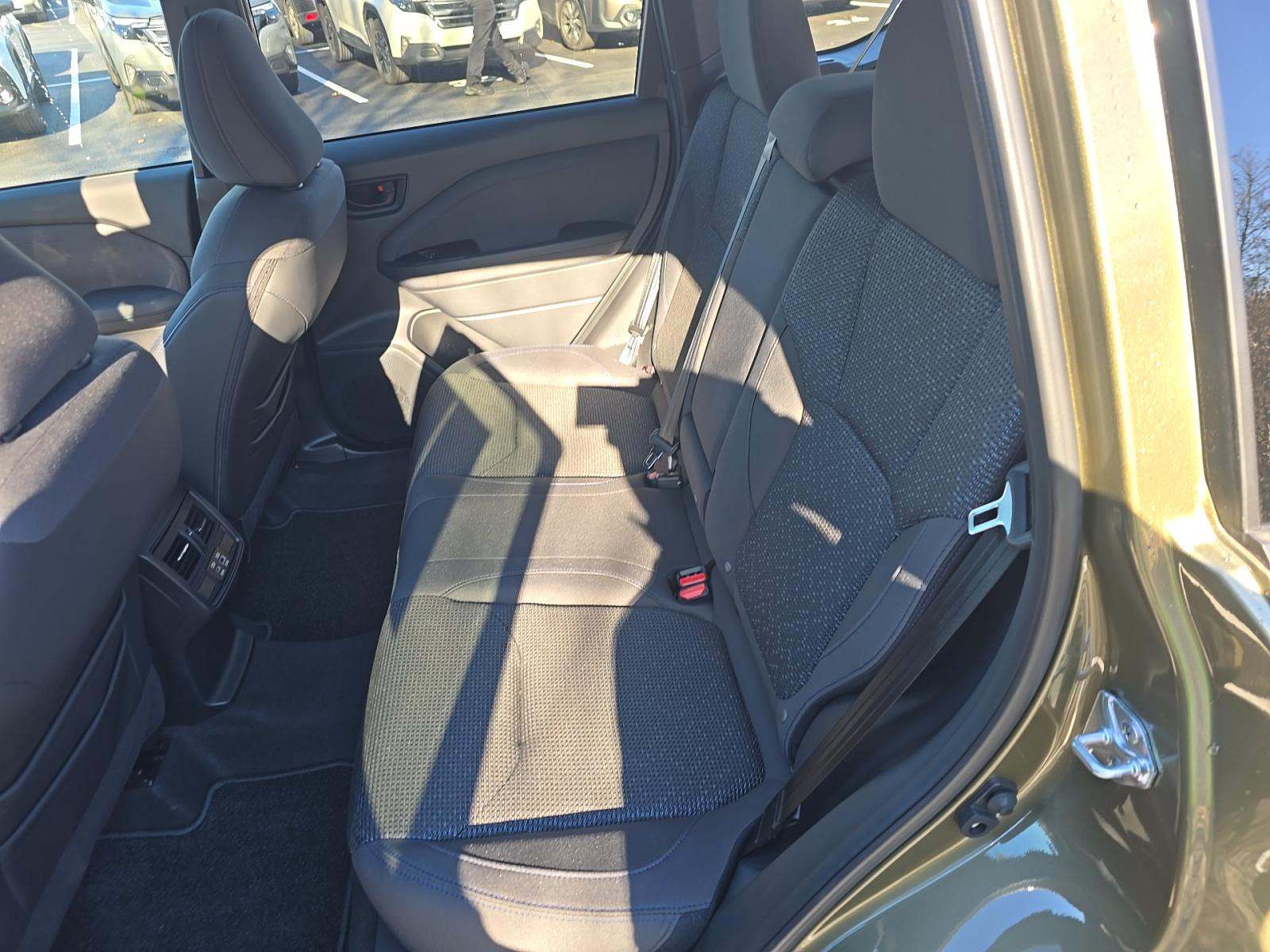 2025 Subaru Forester Premium AWD