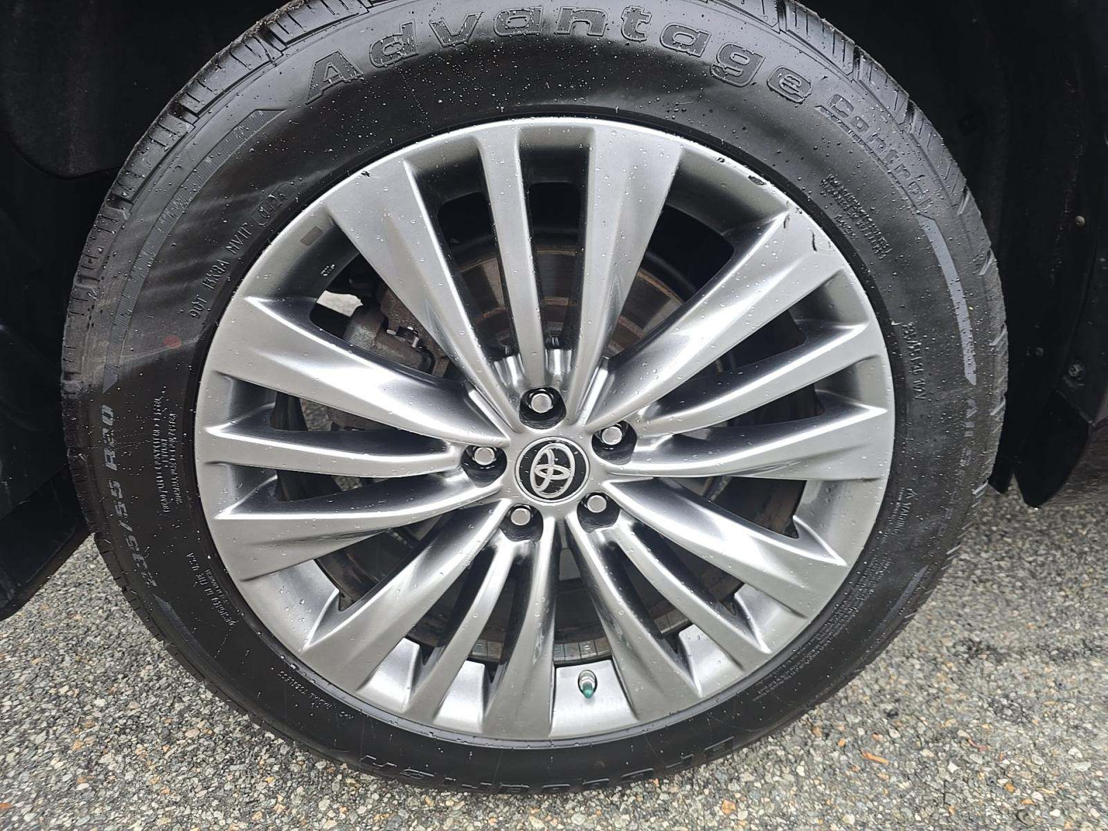 2021 Toyota Highlander Hybrid Platinum AWD