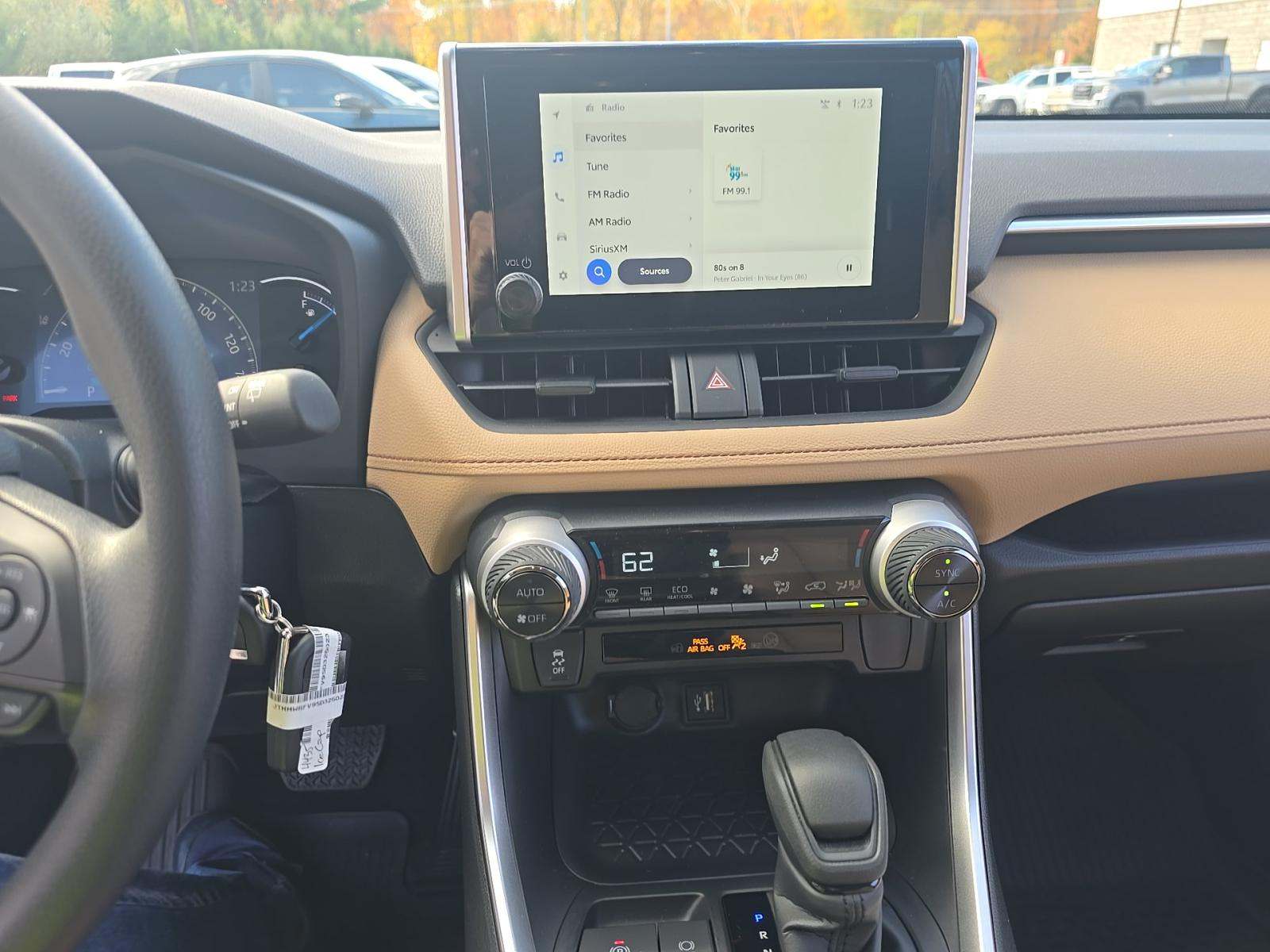 2025 Toyota RAV4 Hybrid LE AWD