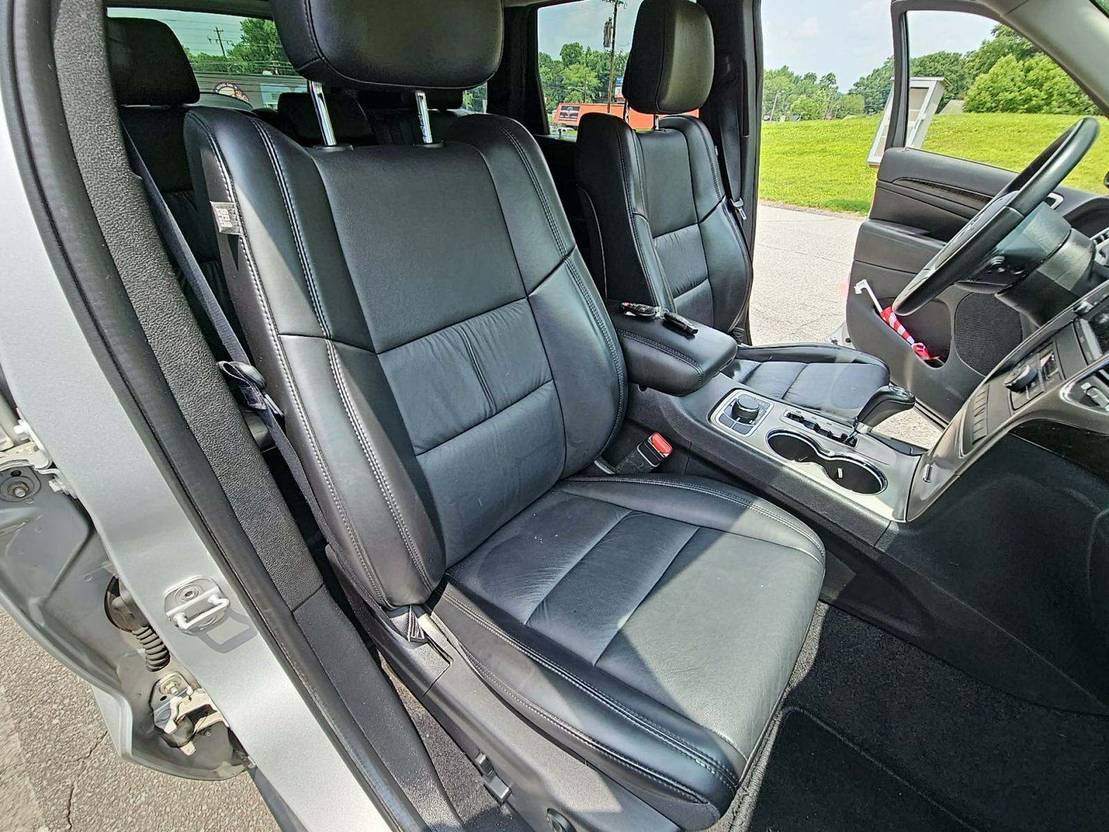 2011 Jeep Grand Cherokee Laredo AWD